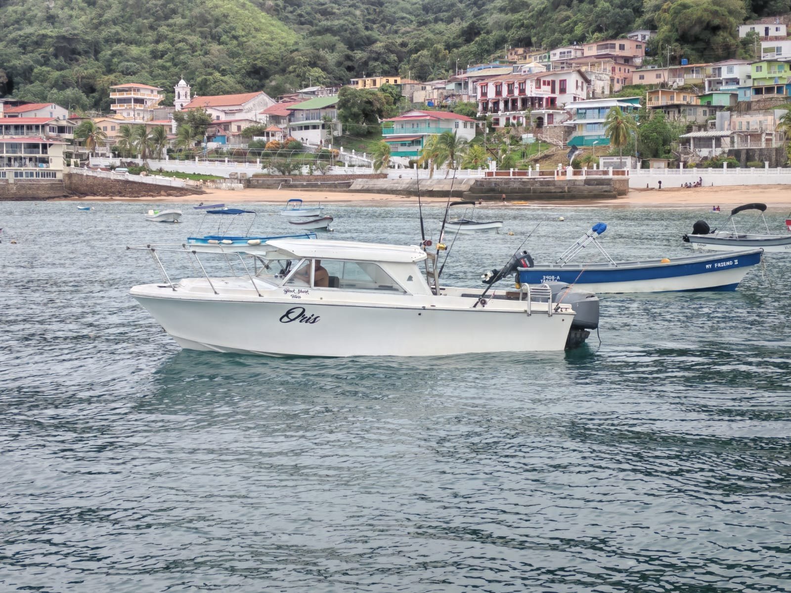 The Iris fishing boat cruising in Panama
